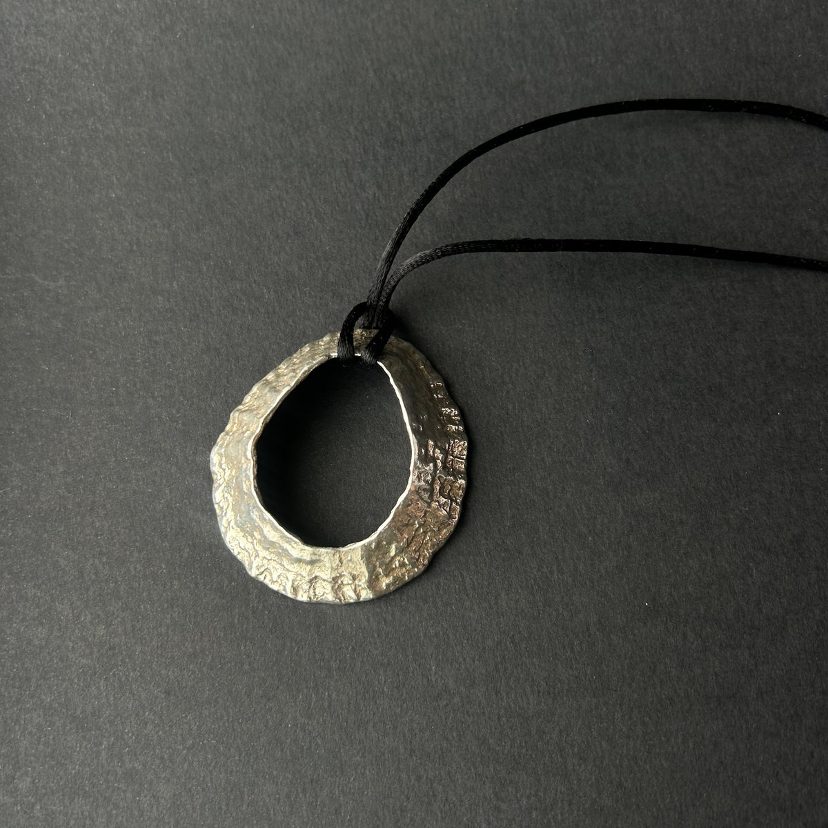 Babah Pendant